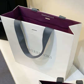 紙類手提袋彩色印刷 工藝、價(jià)值與市場(chǎng)應(yīng)用